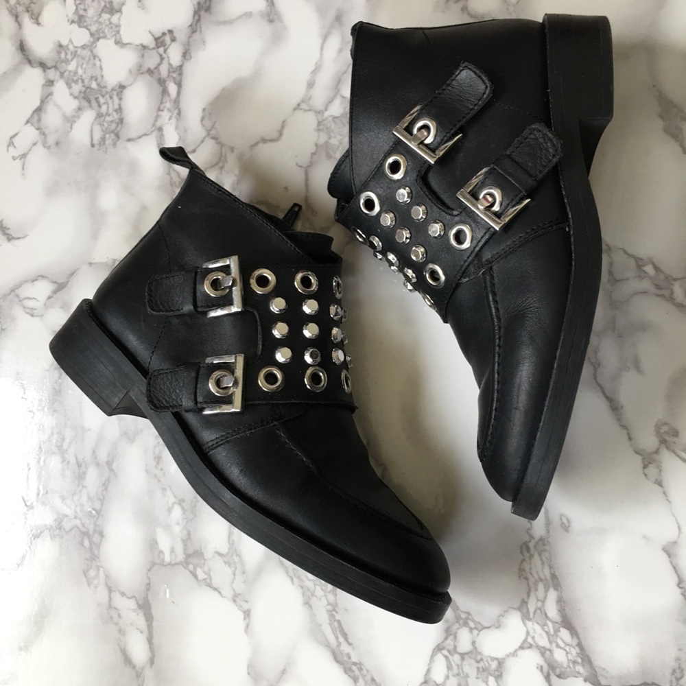 **CLOSET CLEAROUT** Zara Moto Boots